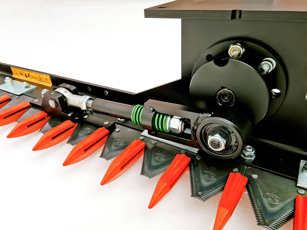 Hydraulic motor detail of the DELEKS HR hedge cutter bar