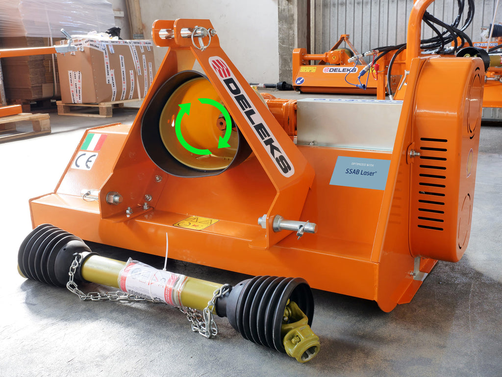 DELEKS APE SX reverse-rotation flail mower, front view with PTO shaft