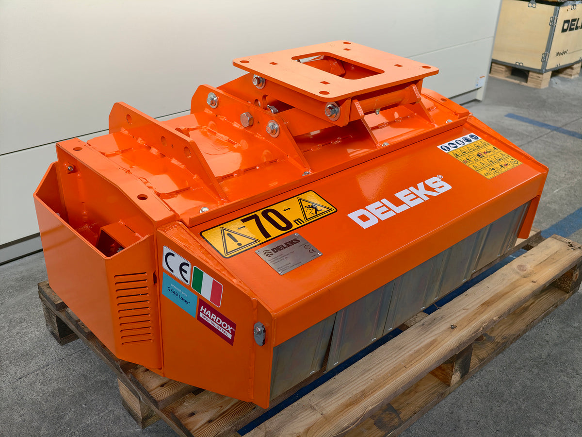 DELEKS ARJ mulcher head on a pallet in the warehouse, front view