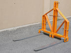 DELEKS D-700 pallet forks standing on the ground