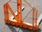 Front view of the DELEKS D-700 pallet fork frame and tines
