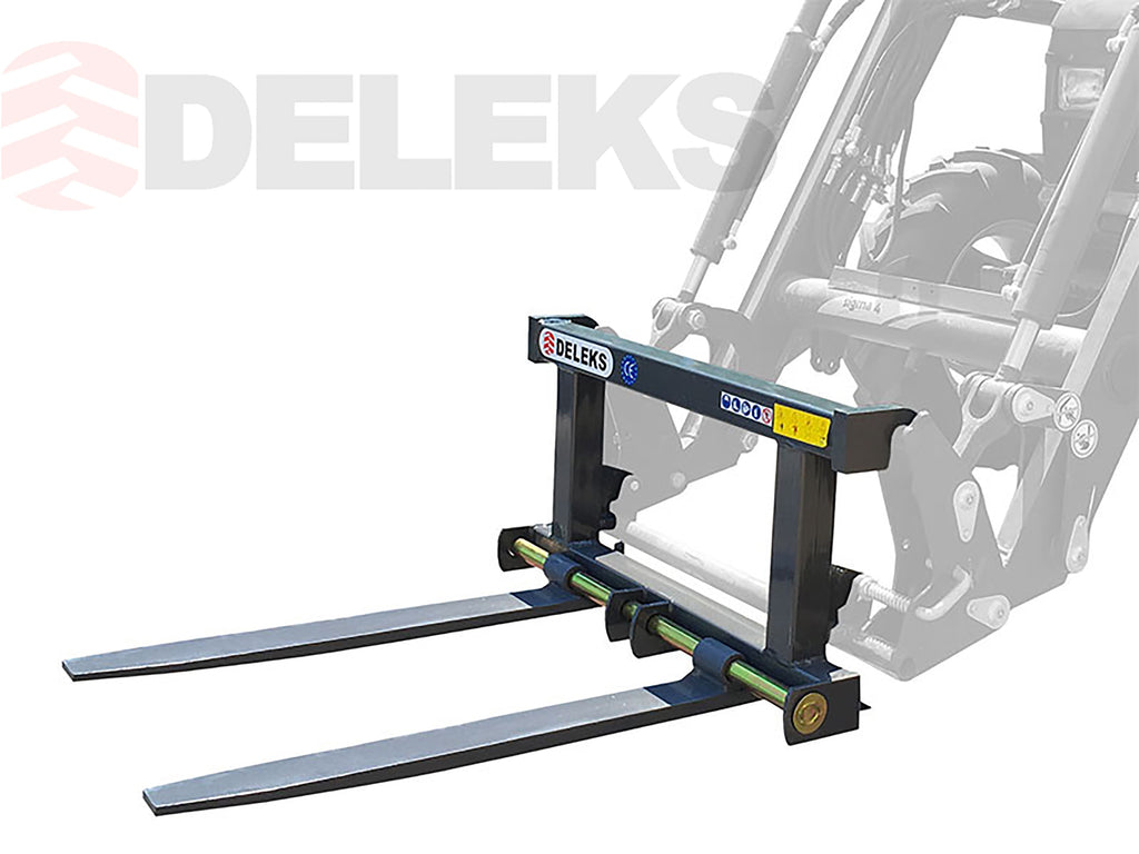 DELEKS D-700E pallet forks on a tractor front loader, render