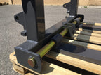 Fork carriage detail of the DELEKS D-700E pallet forks