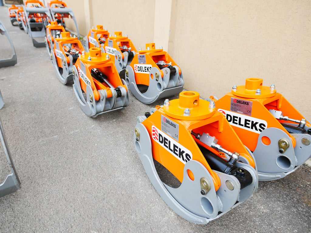 Log Grapple DK11 for Mini Excavators, Forest Crane or Manure Handling