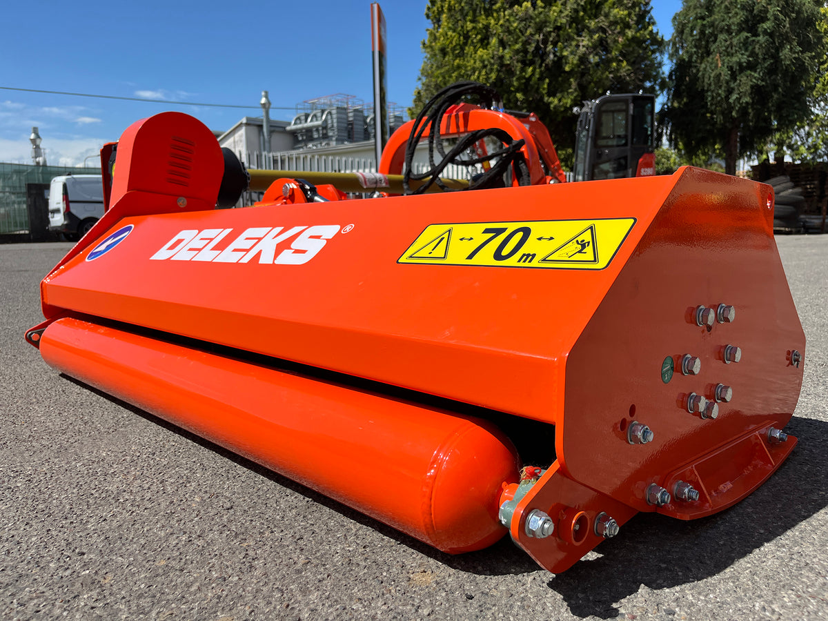 GIRAFFA - OFFSET VERGE FLAIL MOWER 40-70HP