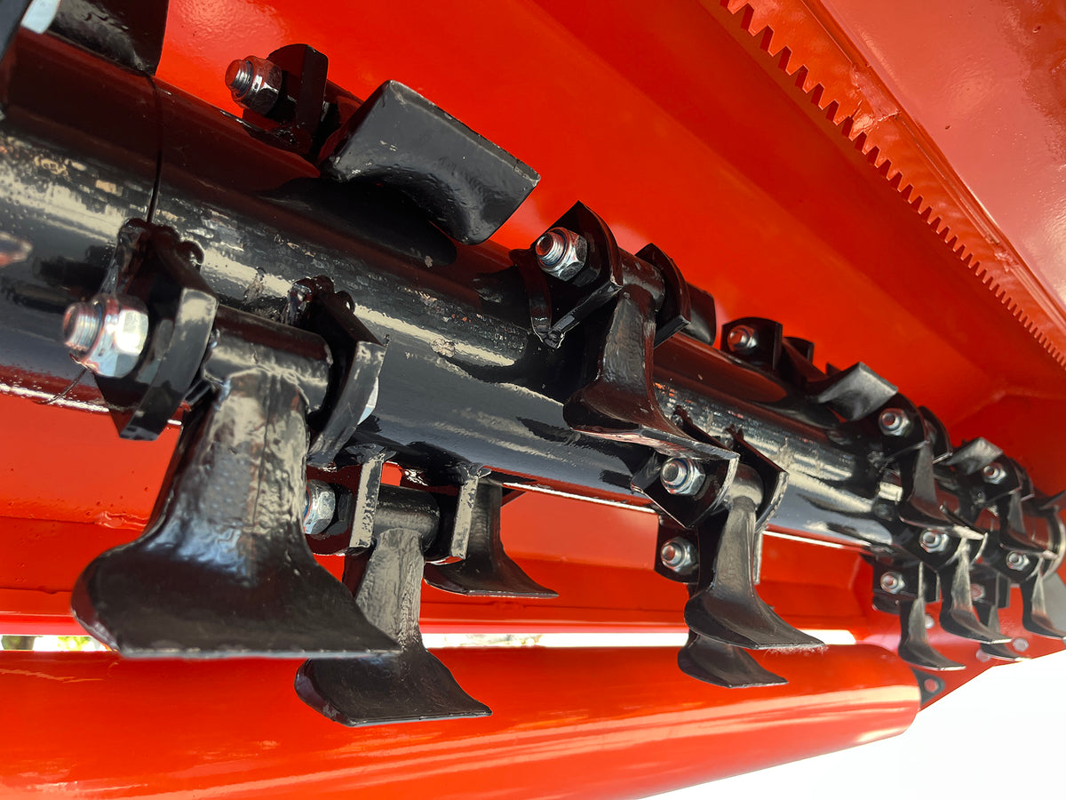 GIRAFFA - OFFSET VERGE FLAIL MOWER 40-70HP