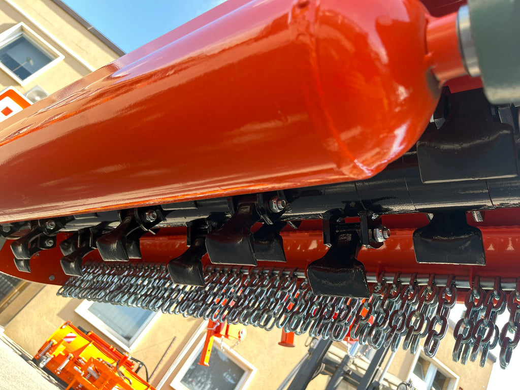 GIRAFFA - OFFSET VERGE FLAIL MOWER 40-70HP