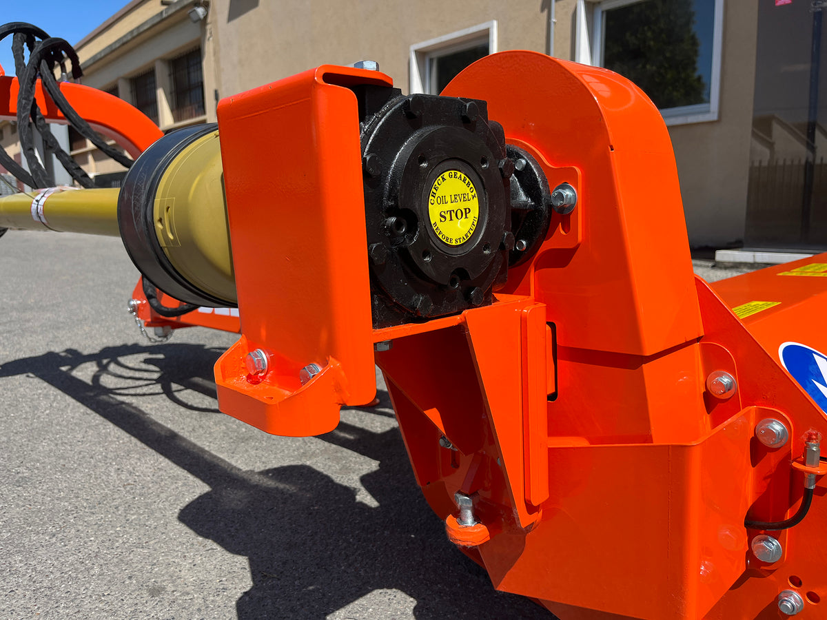GIRAFFA - OFFSET VERGE FLAIL MOWER 40-70HP