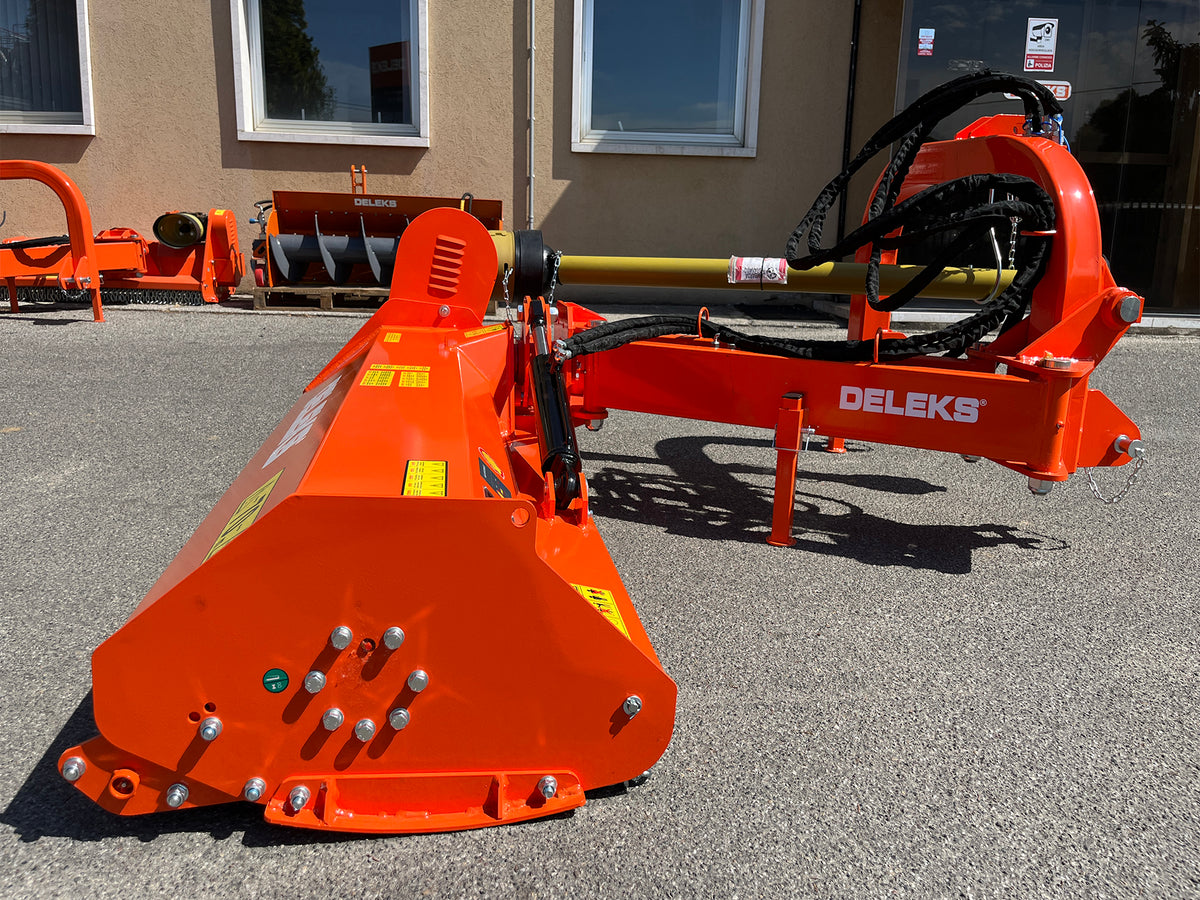 GIRAFFA - OFFSET VERGE FLAIL MOWER 40-70HP
