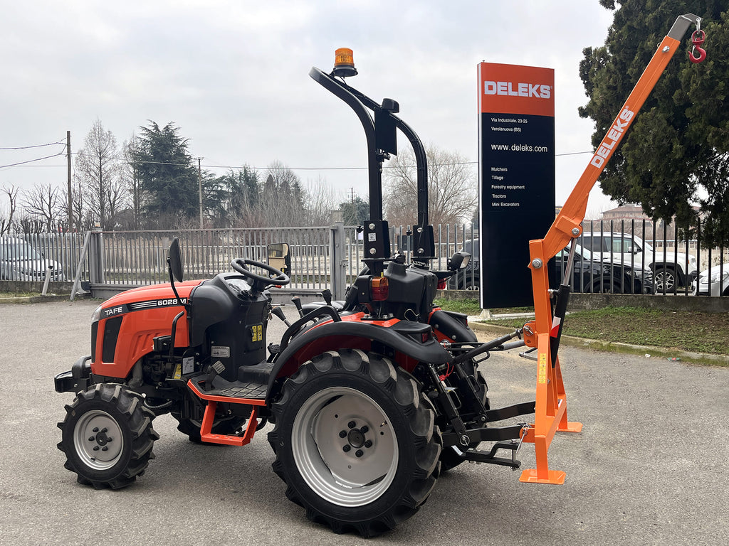 Hydraulic Crane for Tractors