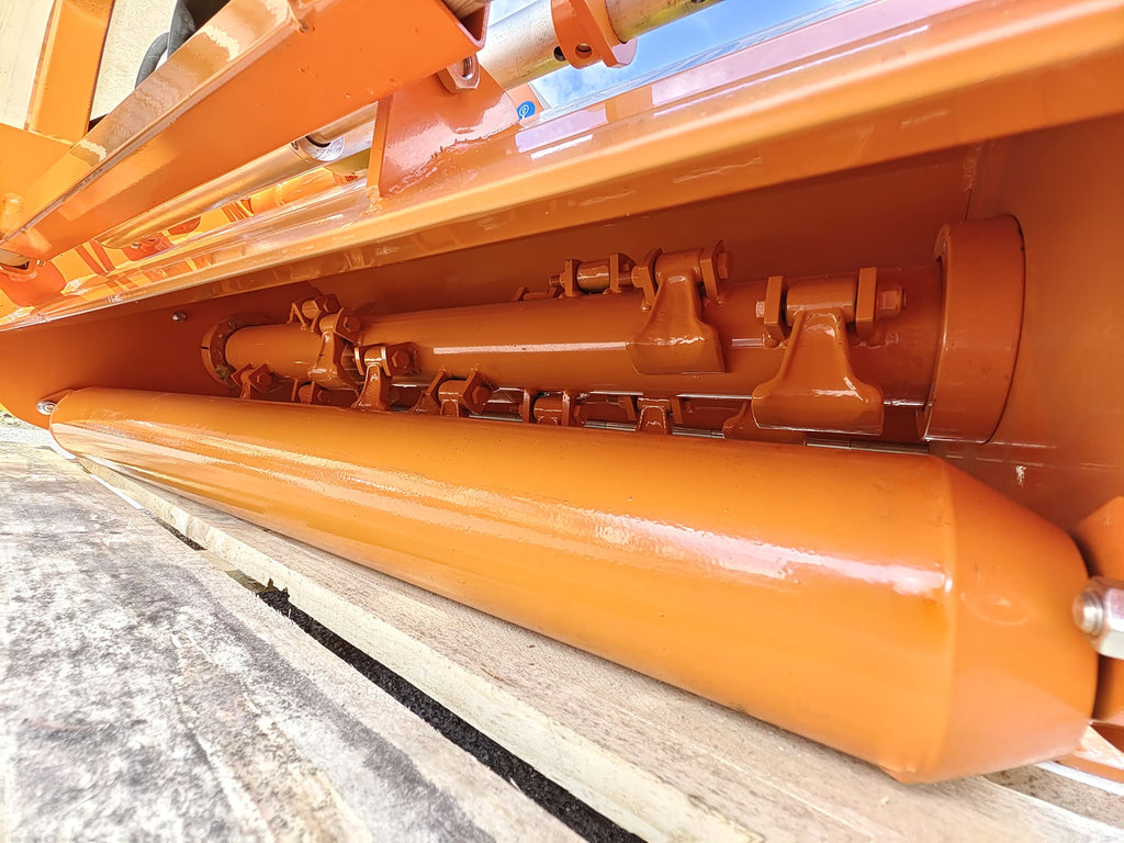 Rear roller of the DELEKS LINCIONE flail mower