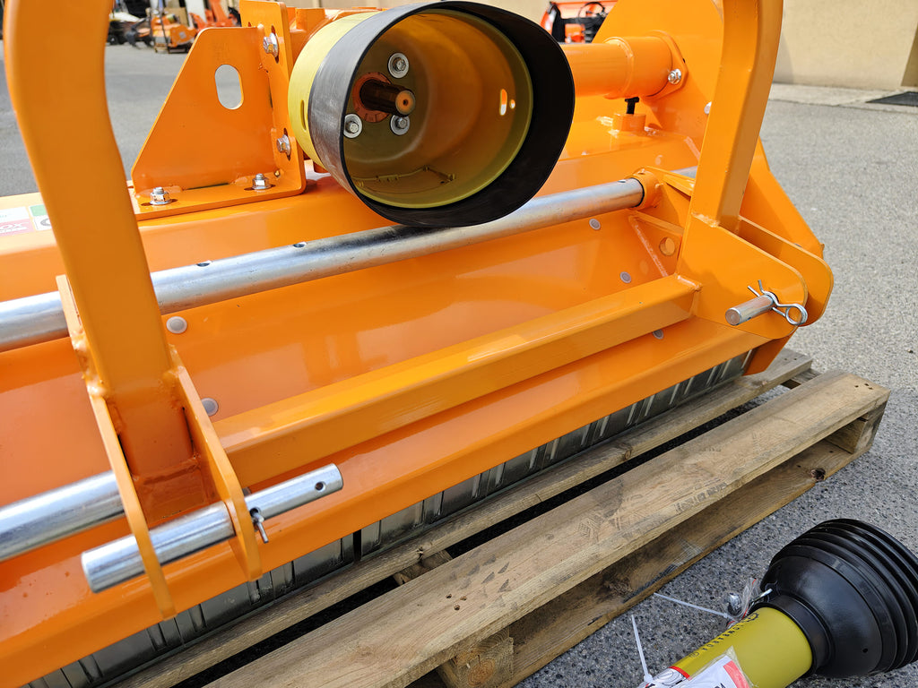 Lincione - Flail Mower with High-Airflow Wide Chassis Design