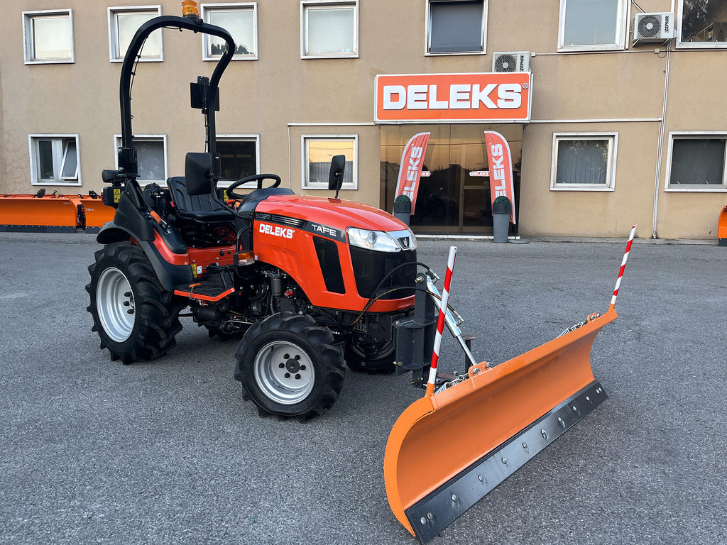 Snowplow for tractor, forklift, skid steer loader