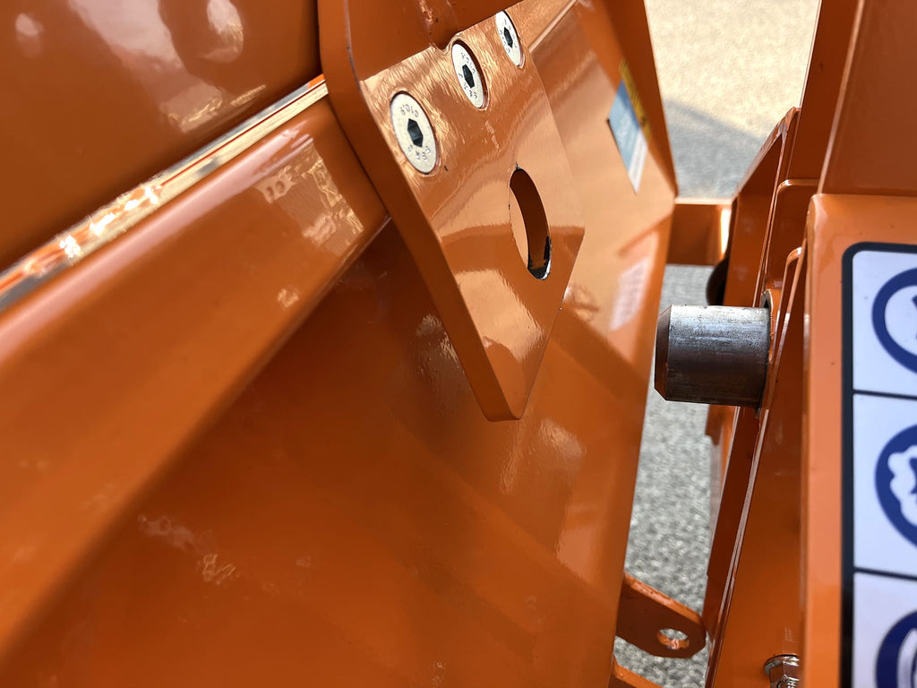 Bucket - Transport Box for Tractors with Rear Panel – HARDOX® & SSAB Steel Construction