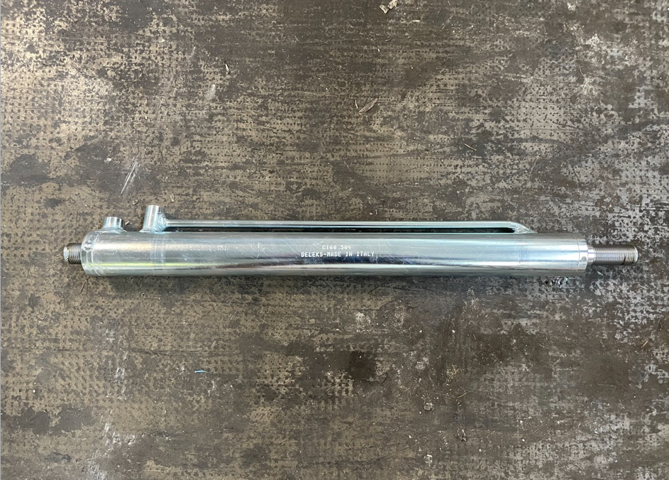 Hydraulic Cylinder C Mower side shift - C160.504