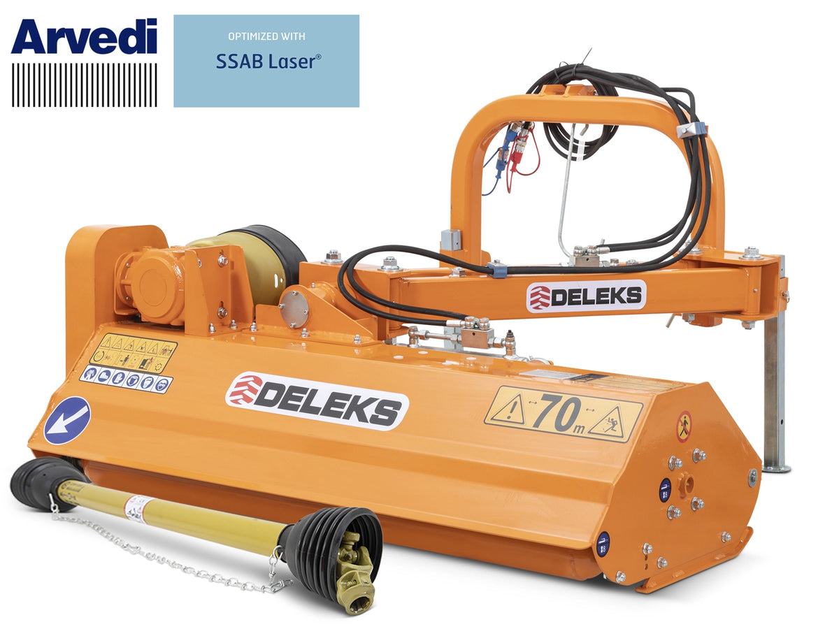 DELEKS VOLPE offset verge flail mower with hydraulic cylinders, studio view