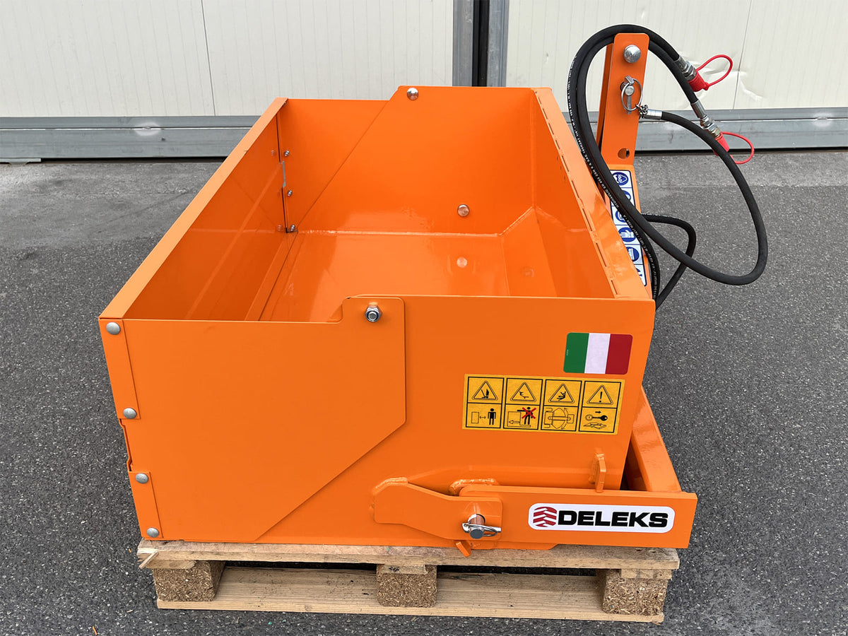 Rear view of the DELEKS transport box on a pallet